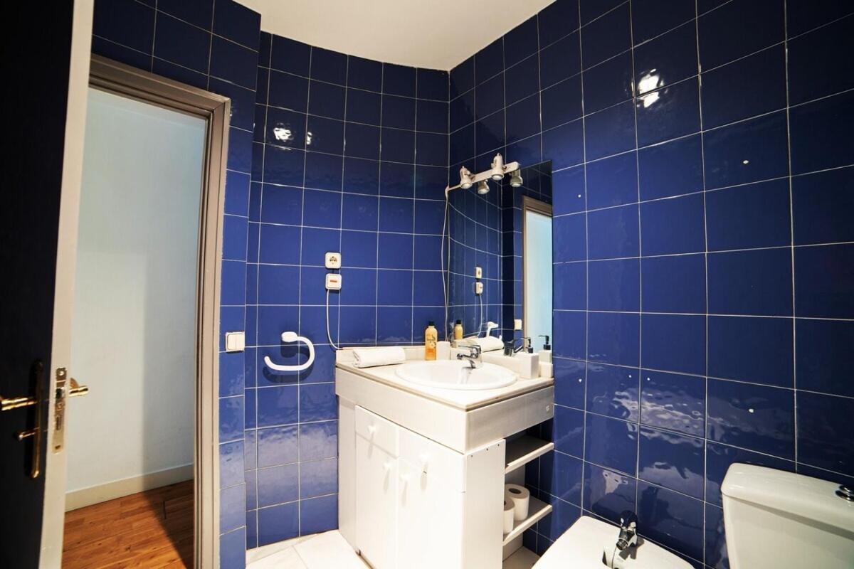 Bright Apartment In Historical City Center Madrid Exterior foto